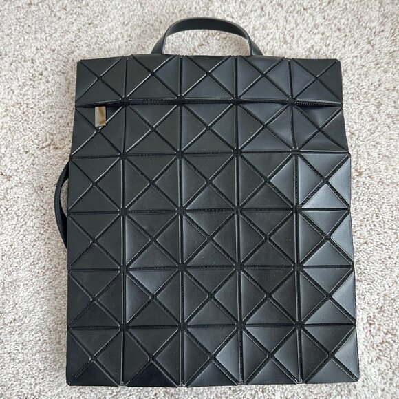 BAO BAO Issey Miyake Black Flat Pack Backpack - Picture 2 of 8